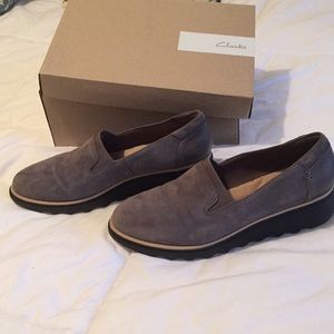 Clark’s gray women’s shoes